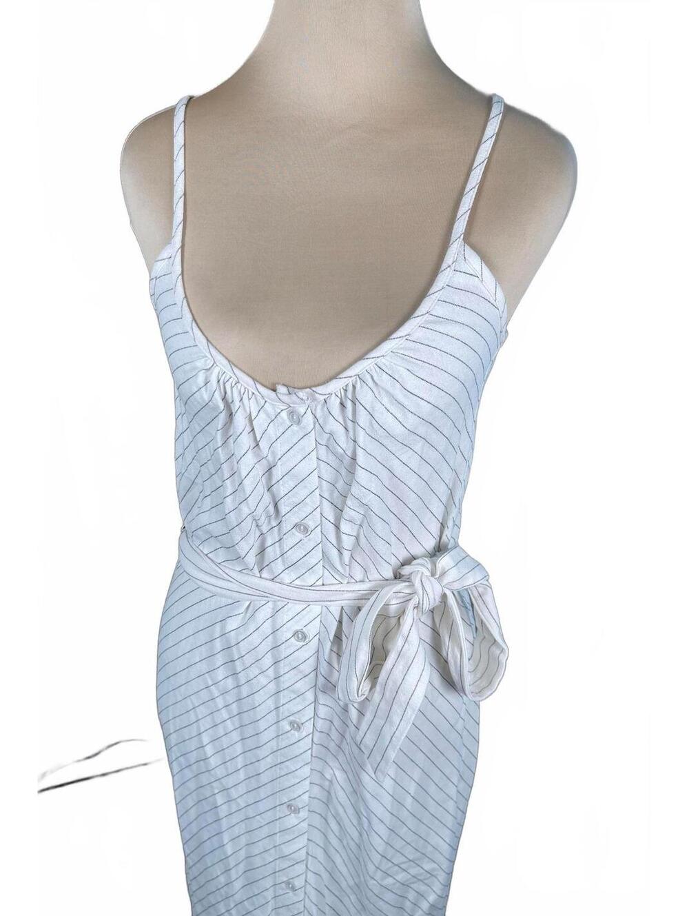 Bobéau Petite Striped Midi Dress with Tie Waist Size SP